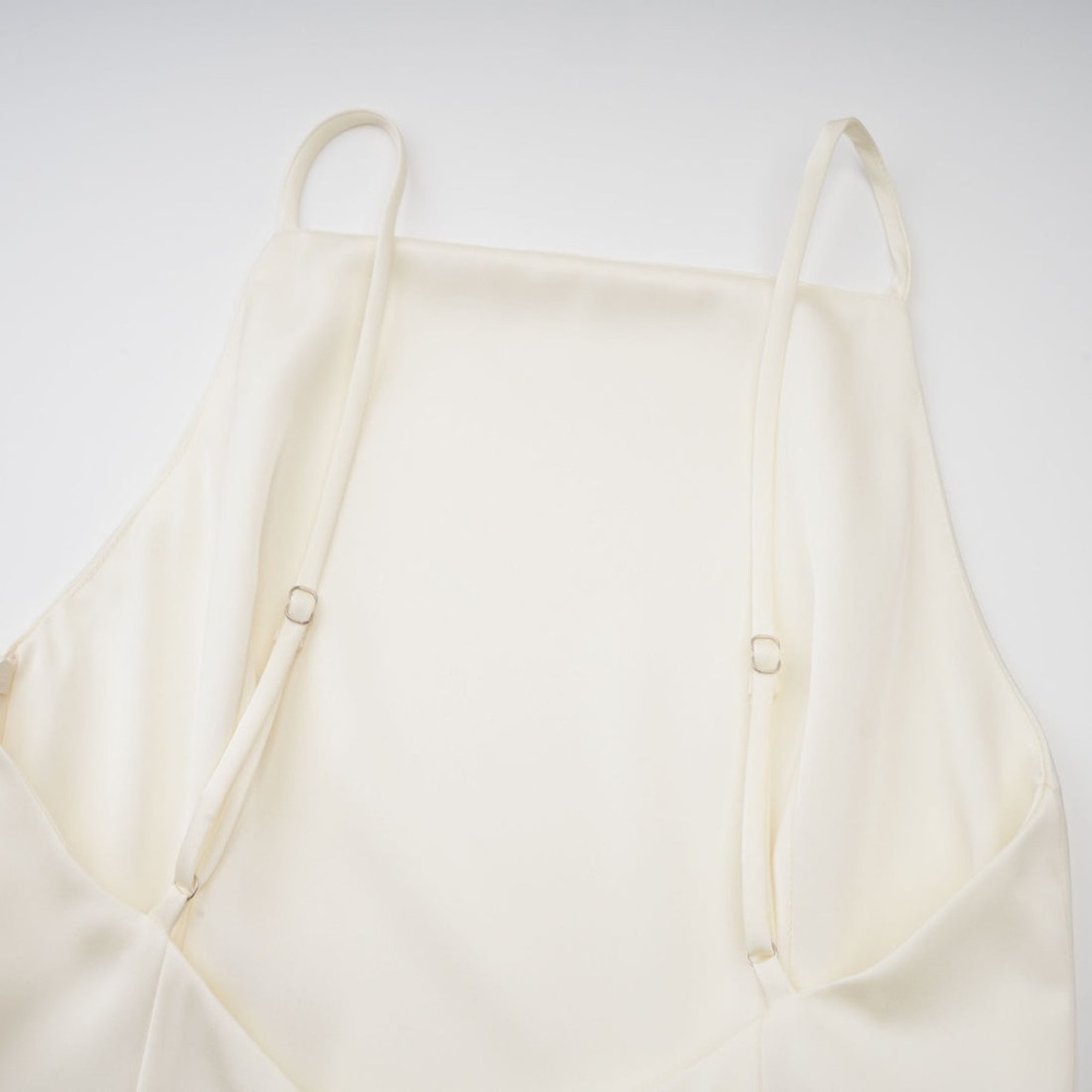 Miss Rosier Lyna Satin Dress with Capelet - Picture 6 of 8